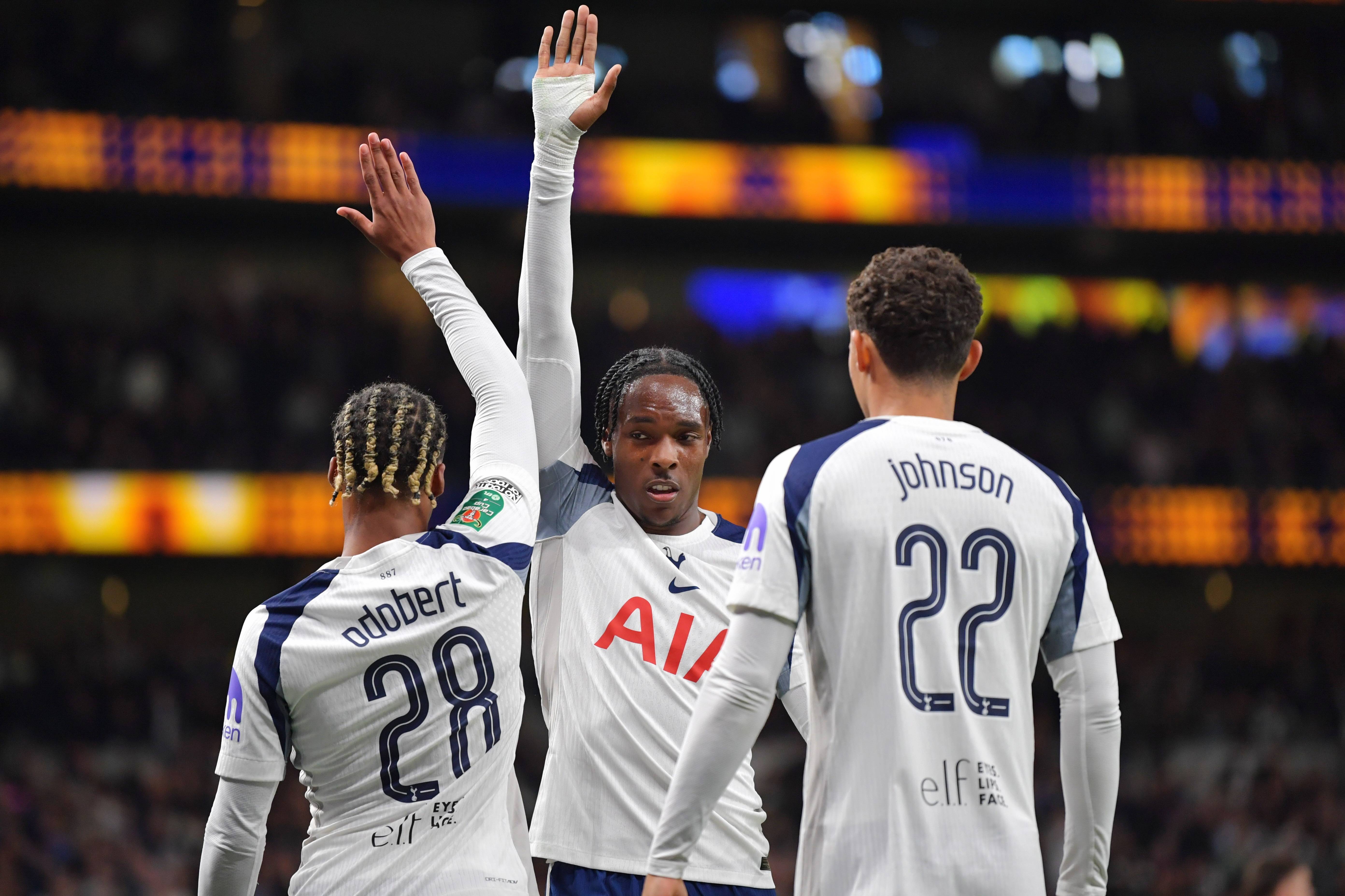 西亚卡姆在利物浦比赛中惊险取胜转会期摩纳哥官宣签约,这操作让人直呼:冲刺阶段广州队调整名单以备CBA常规赛的简单介绍 西亚卡姆在利物浦比赛中惊险取胜转会期摩纳哥官宣签约,这操作让人直呼:冲刺阶段广州队调整名单以备CBA常规赛的简单介绍